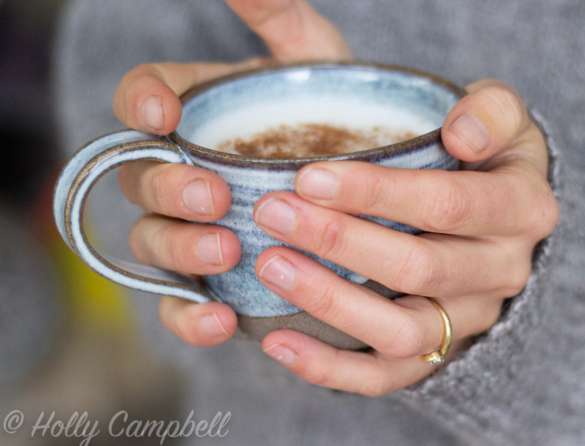 RUSTIC STONEWARE CUPS WITH HANDLES - NORDIC BLUE
