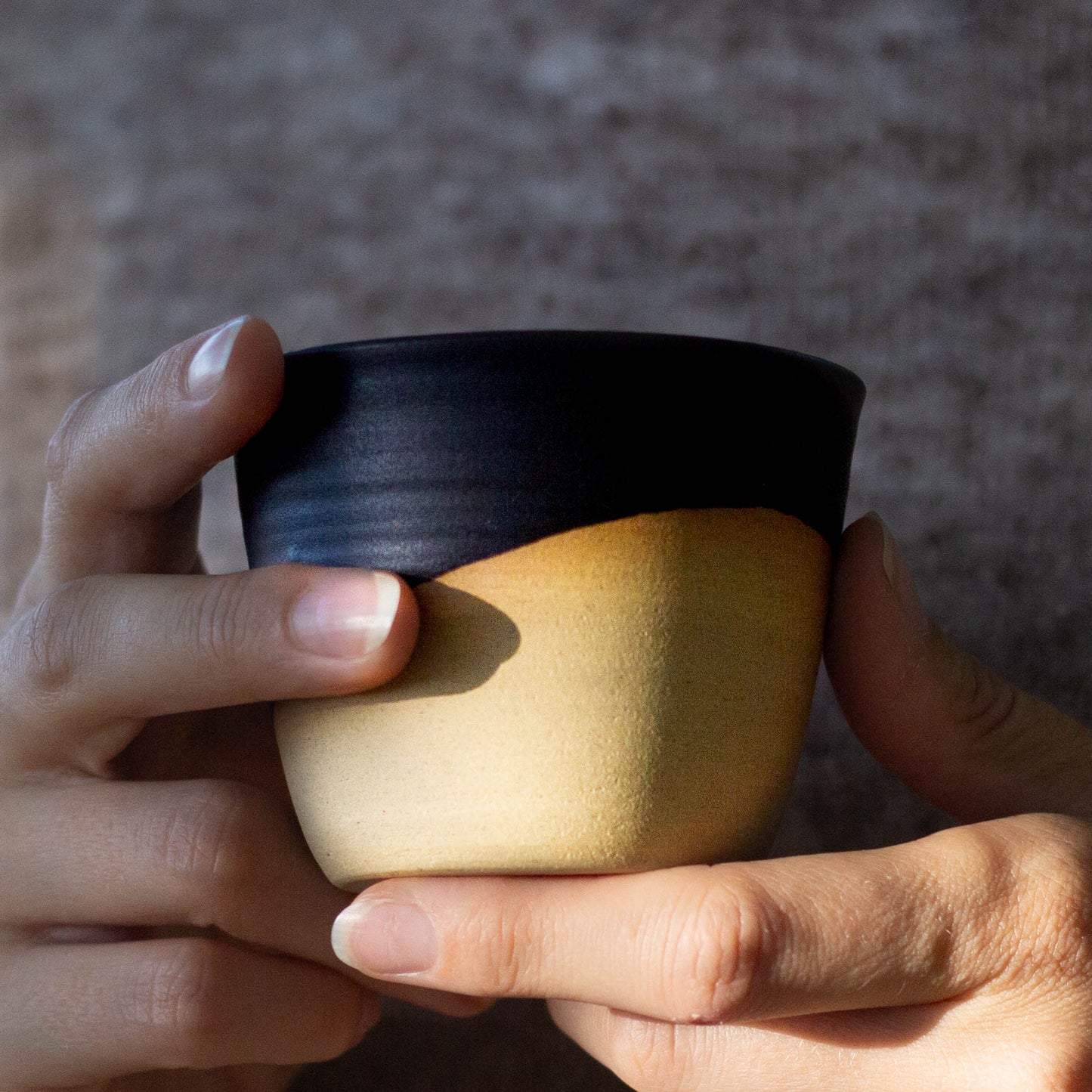 CERAMIC CUPS WITHOUT HANDLE - BLACK
