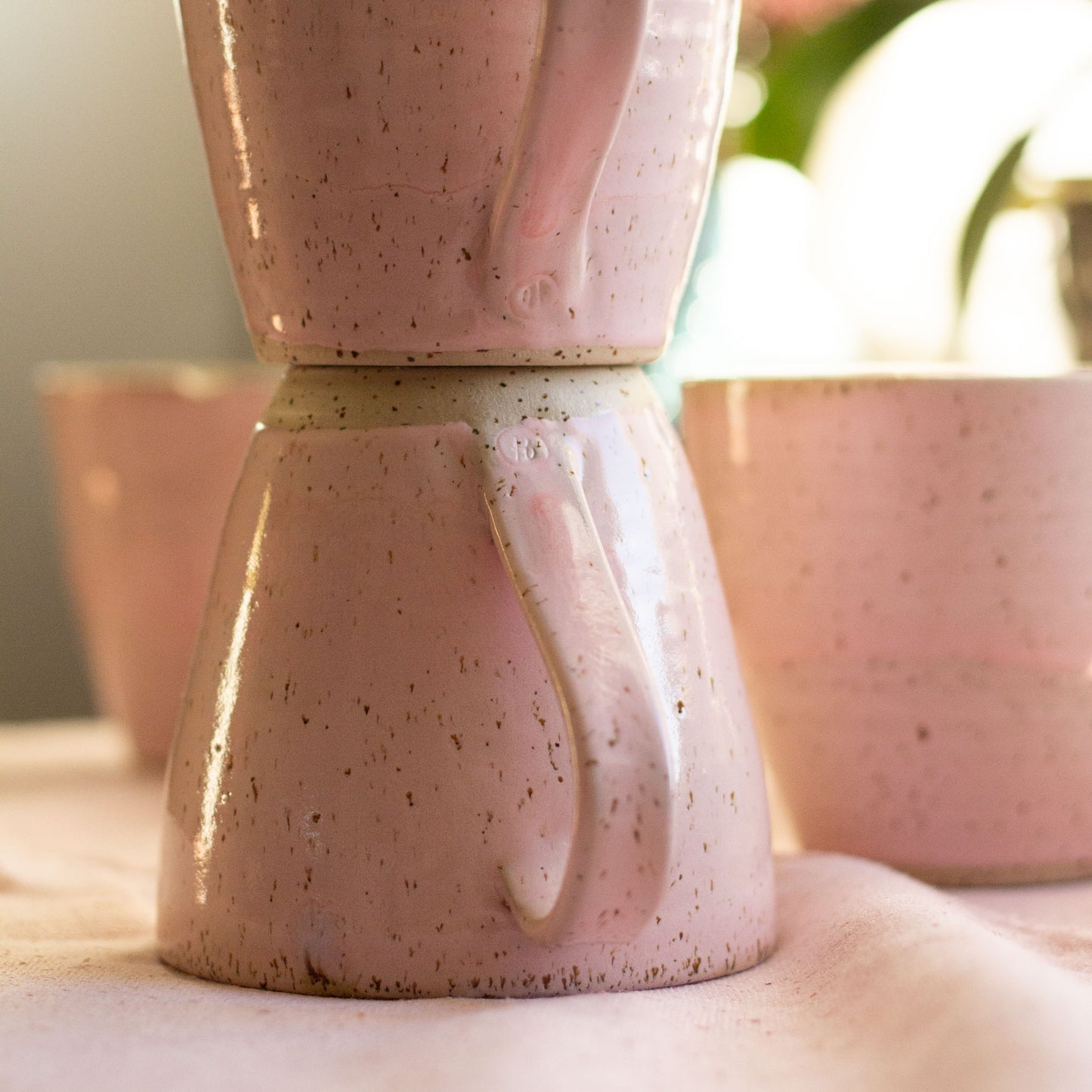 TEA CUPS - PRETTY PINK